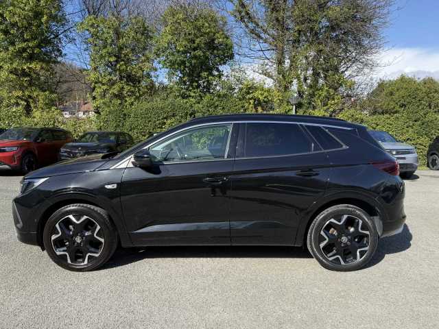 Vauxhall Grandland 1.2t 130ps Elite