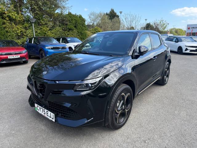 2025 Alfa Romeo Junior 1.2 Turbo Ibrida Intensa 5dr Auto