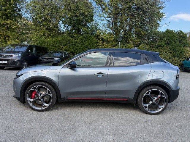 2025 Alfa Romeo Junior 0.0 207kW Elettrica Veloce 54kWh 5dr Auto