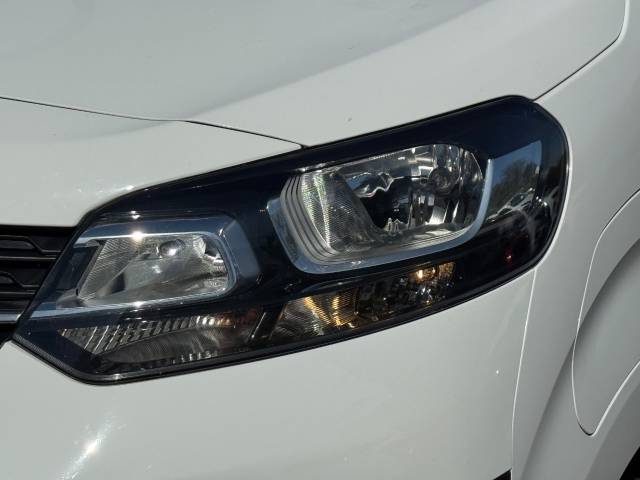 2022 Vauxhall Vivaro 3100 100kW Dynamic 75kWh H1 Van Auto