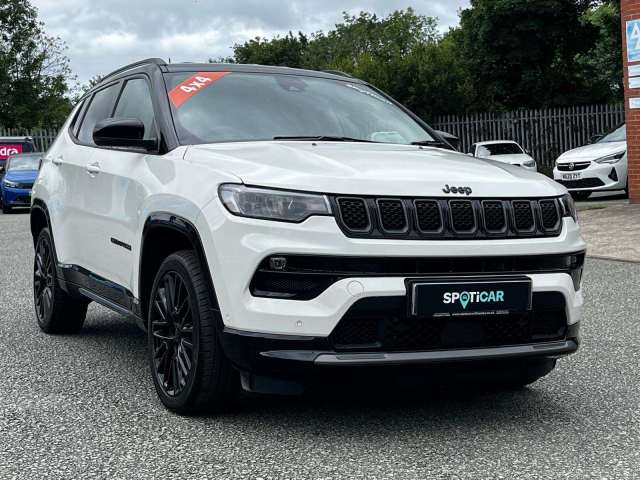 Jeep Compass 1.3 S Phev Auto Hybrid Alpn Wht+Blk Rf