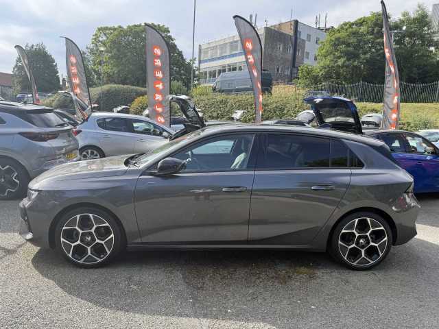 2025 Vauxhall Astra 1.2 Ultimate Turbo Auto