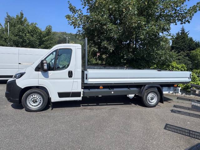 2026 Vauxhall Movano 2.2 L4 H1 Dropside