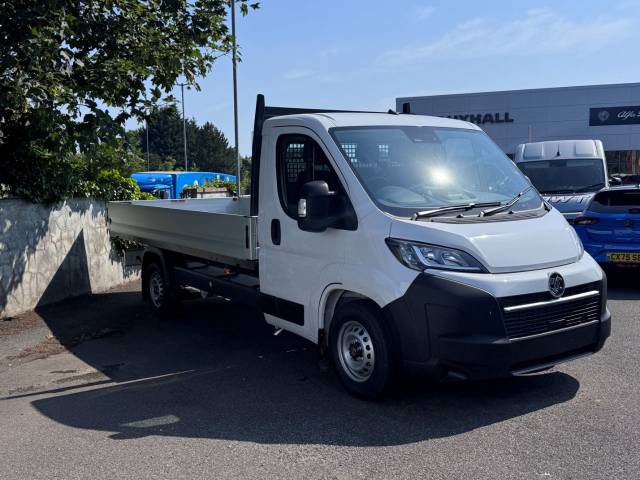 Vauxhall Movano 2.2 L4 H1 Dropside Dropside Diesel White