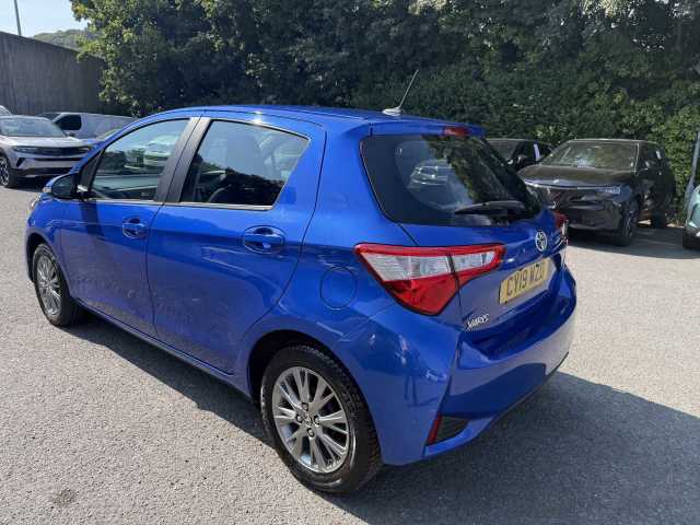 2019 Toyota Yaris 1.5 Icon Vvt-I