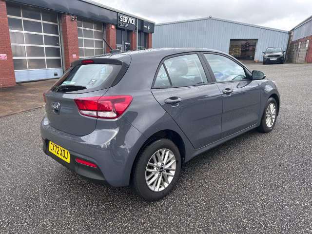 2023 Kia Rio 1.0 2