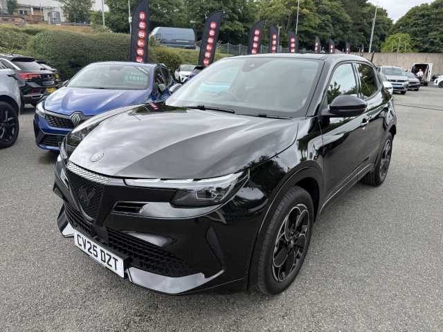 2025 Alfa Romeo Junior 1.2 Ibrida Tb Mhev S-A
