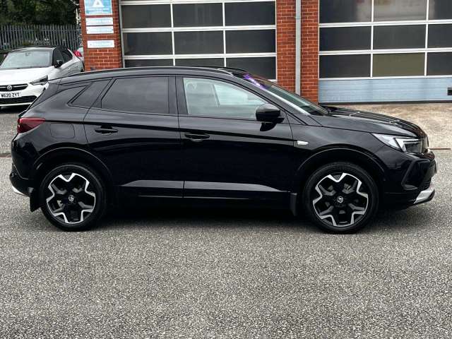 2022 Vauxhall Grandland 1.5 Turbo D 130ps Ultimate Au