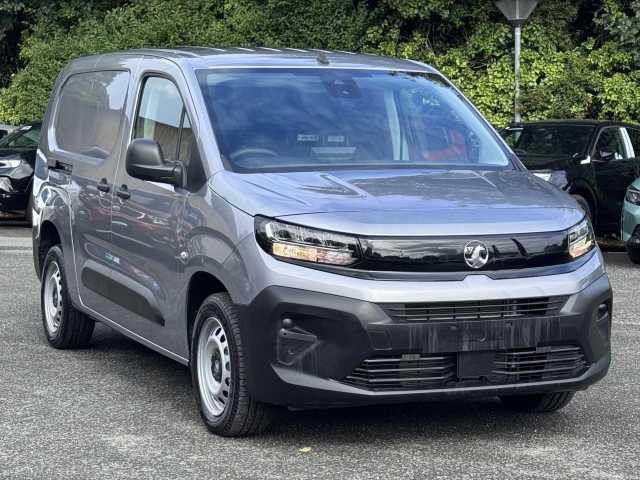 Vauxhall Combo Cargo Crg Xl H1 2300 1.5tb D 130 Prme Au Van - LWB Diesel Quartz Silver