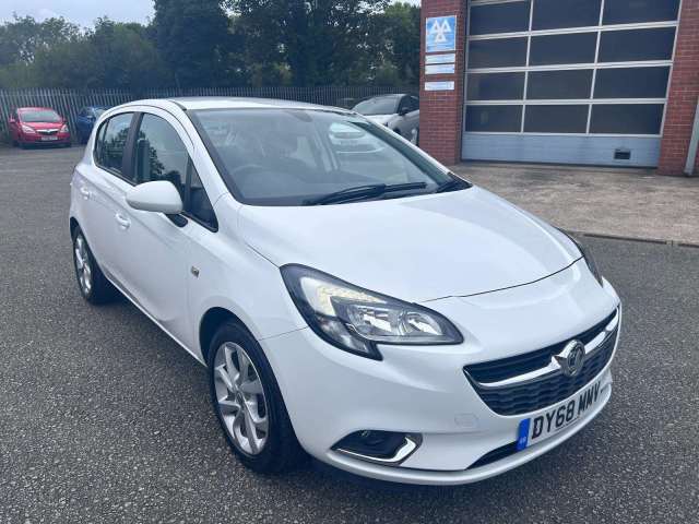 Vauxhall Corsa 1.4 Sri Nav Petrol White