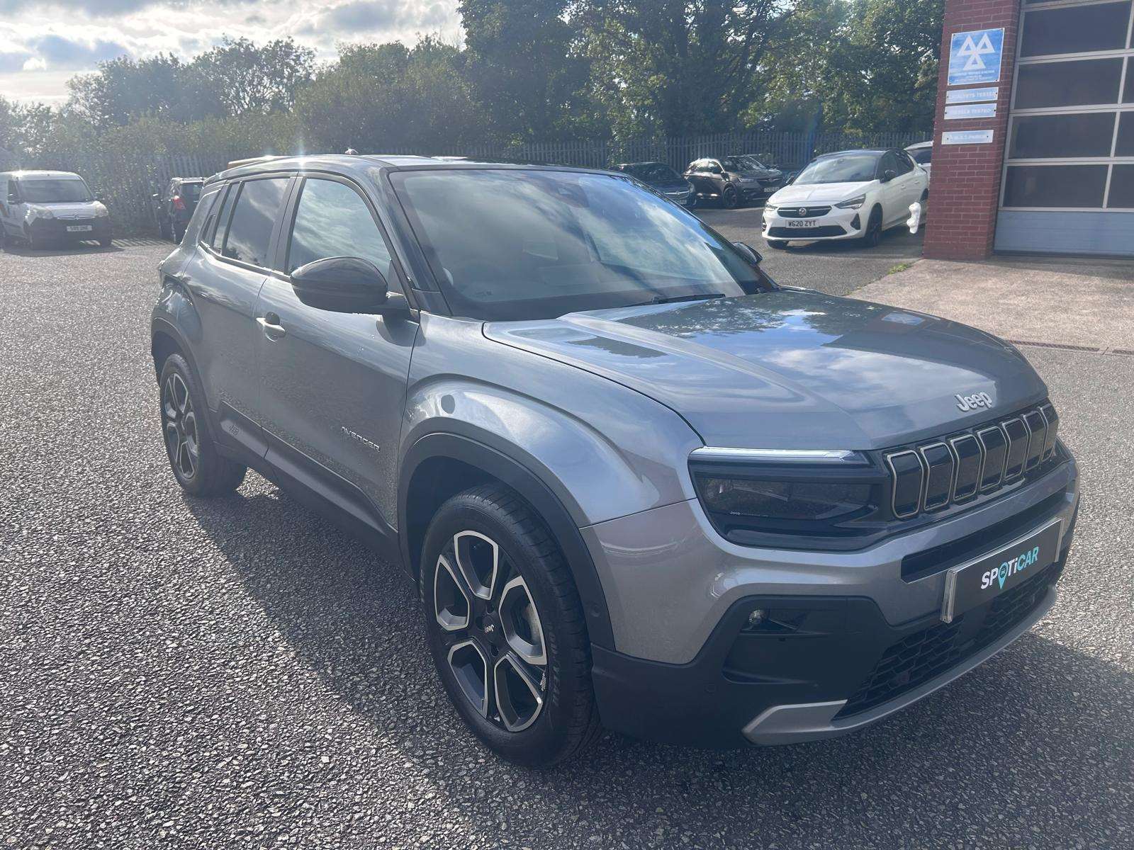 2025 Jeep Avenger