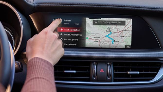 Alfa Romeo Stelvio - 